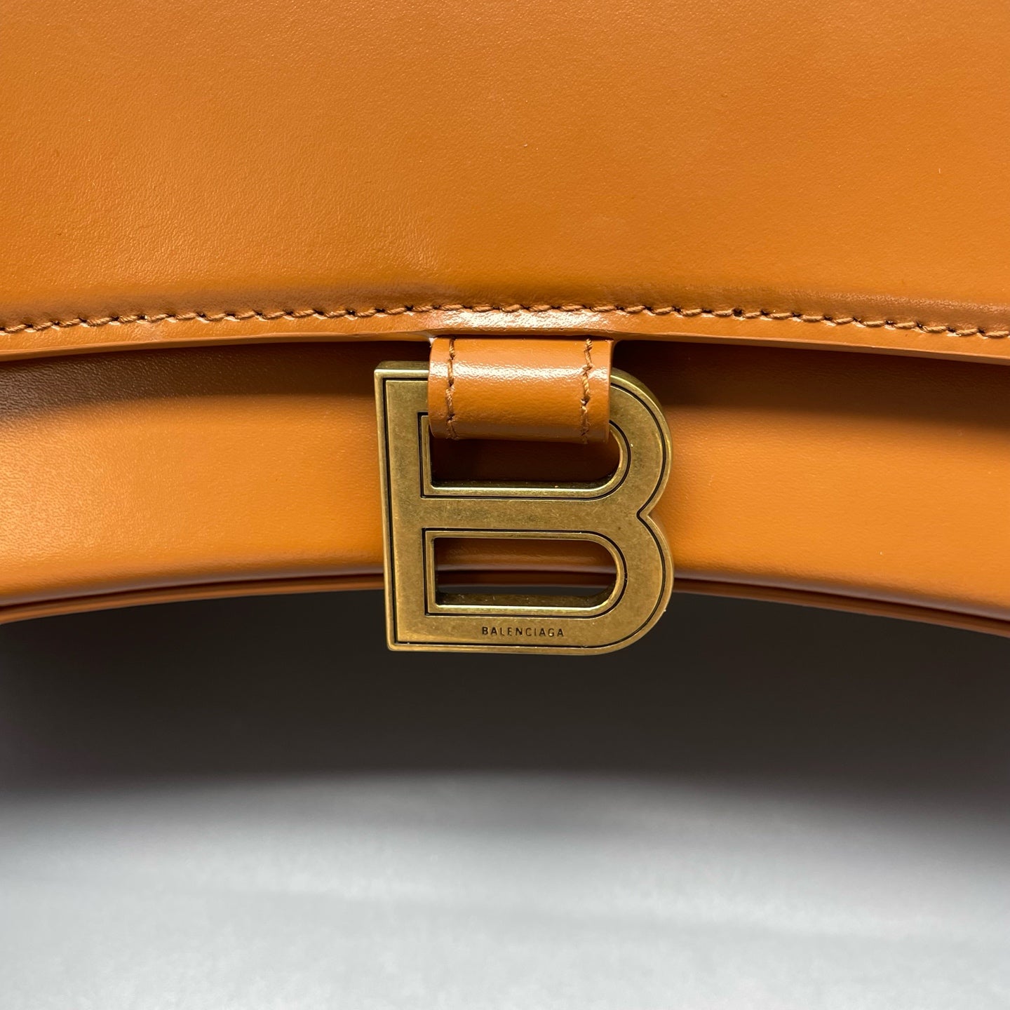 Balenciaga - Hourglass - Leather - Camel - (medium)