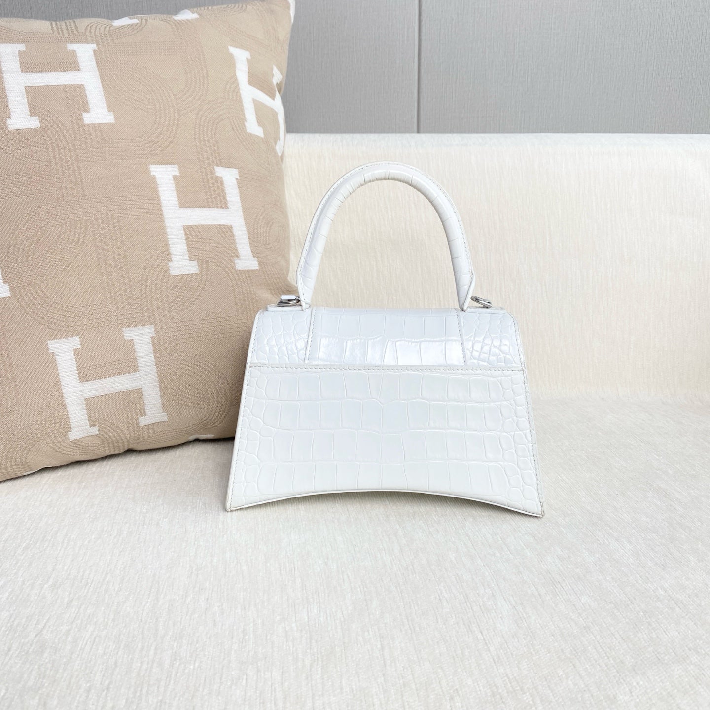 Balenciaga - Hourglass - Leather - White - (Small)