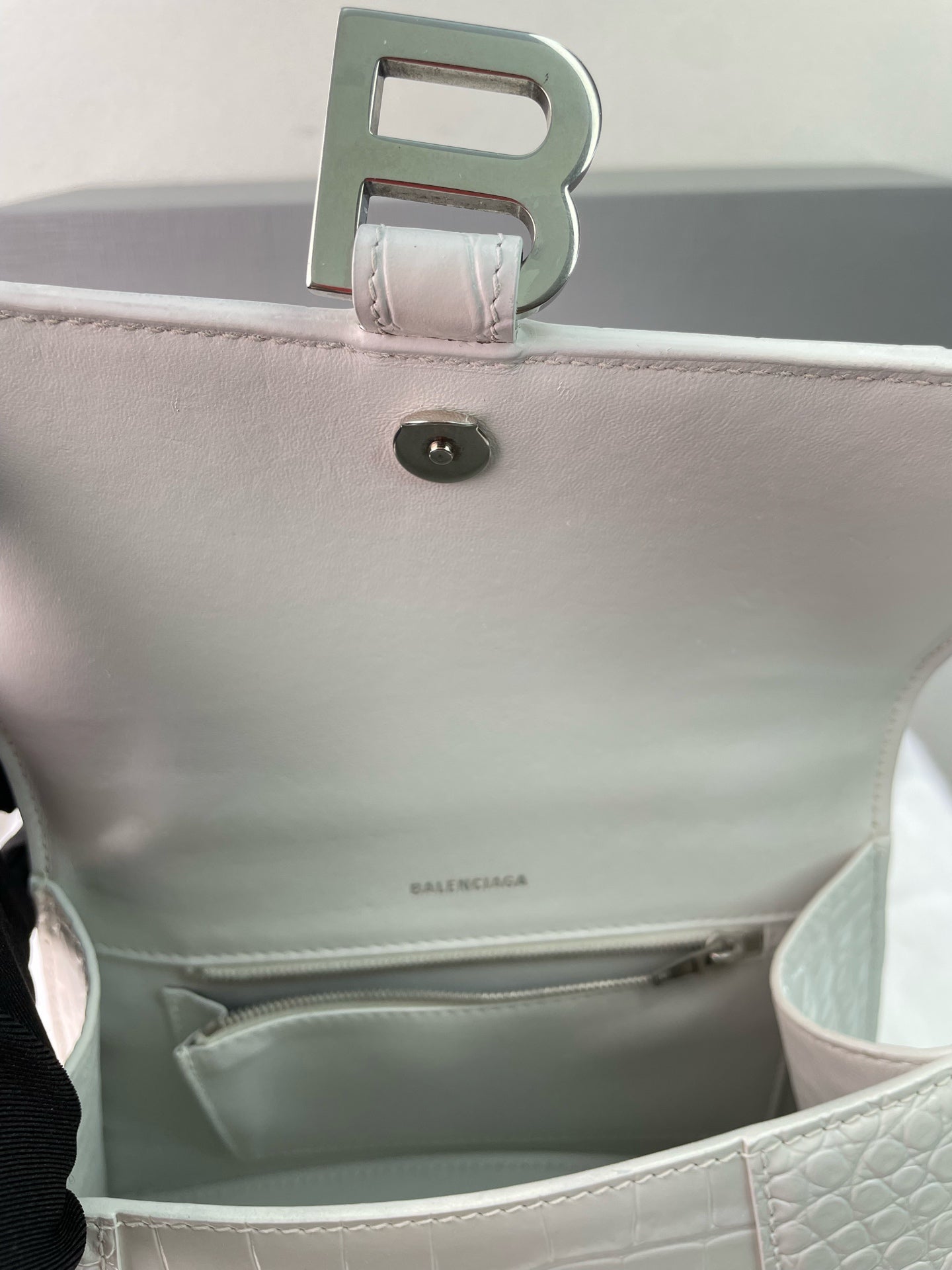 Balenciaga - Hourglass - Leather - White - (small)
