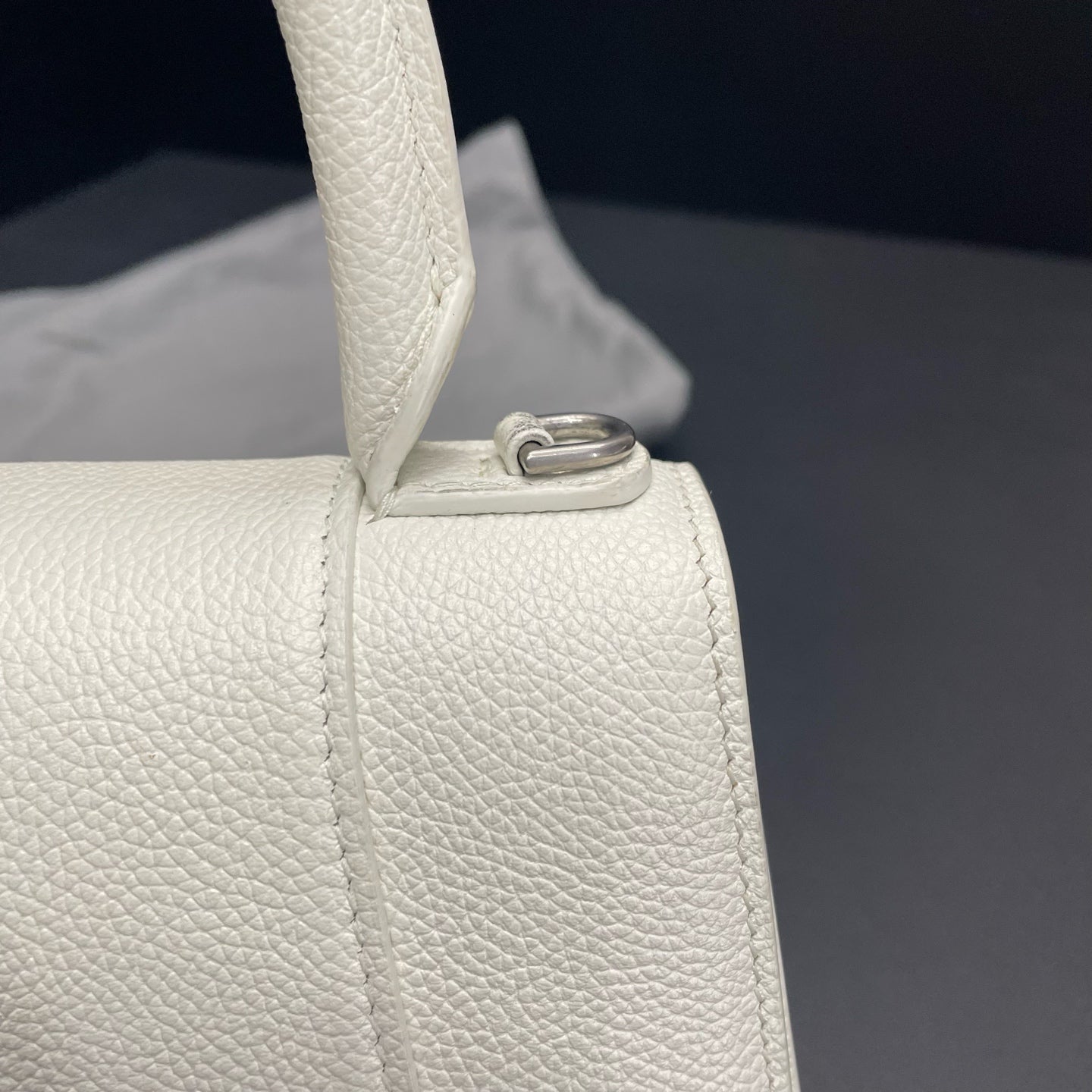 Balenciaga - Hourglass - Leather - White - (small)