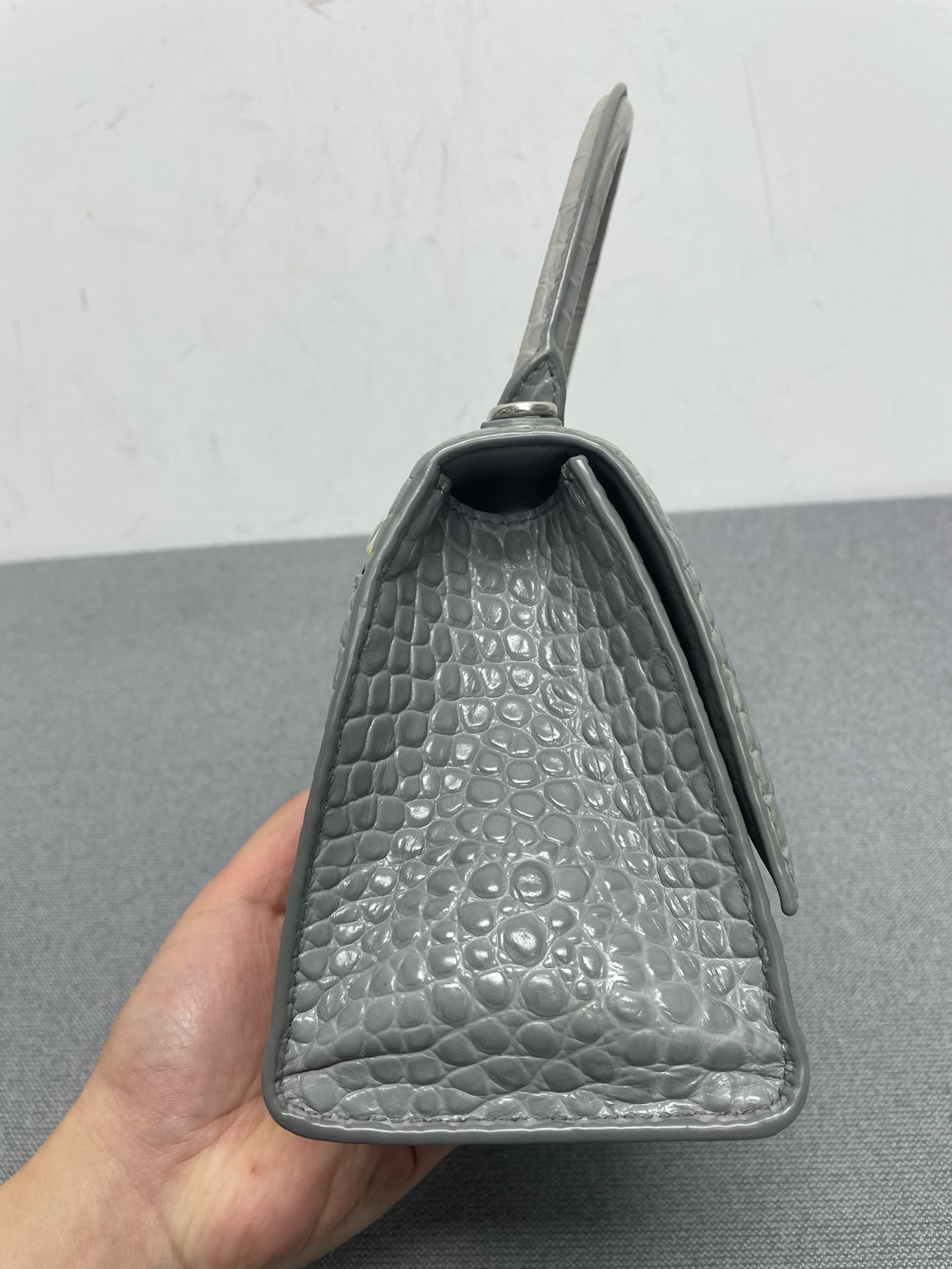 Balenciaga - Hourglass - Patent leather - Grey - (small)
