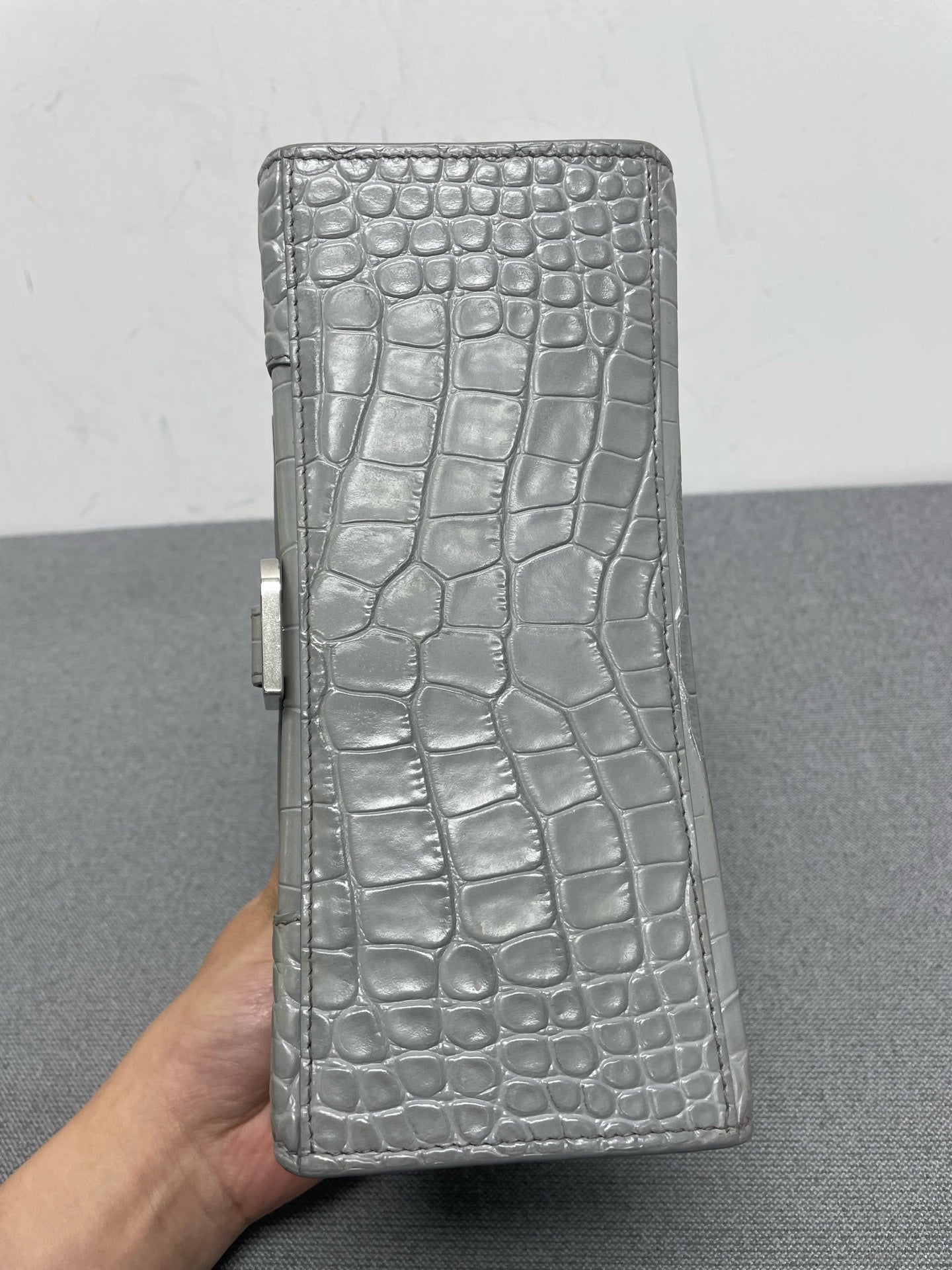 Balenciaga - Hourglass - Patent leather - Grey - (small)