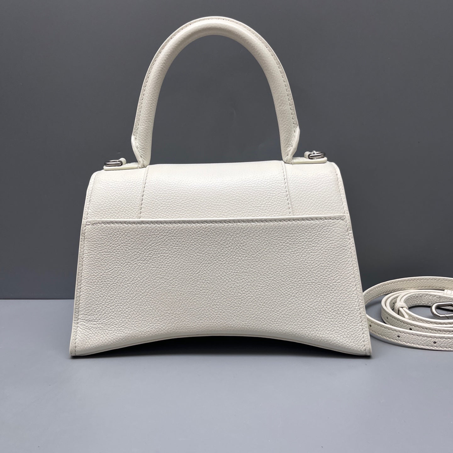 Balenciaga - Hourglass - Pebbled leather - White - (Small)
