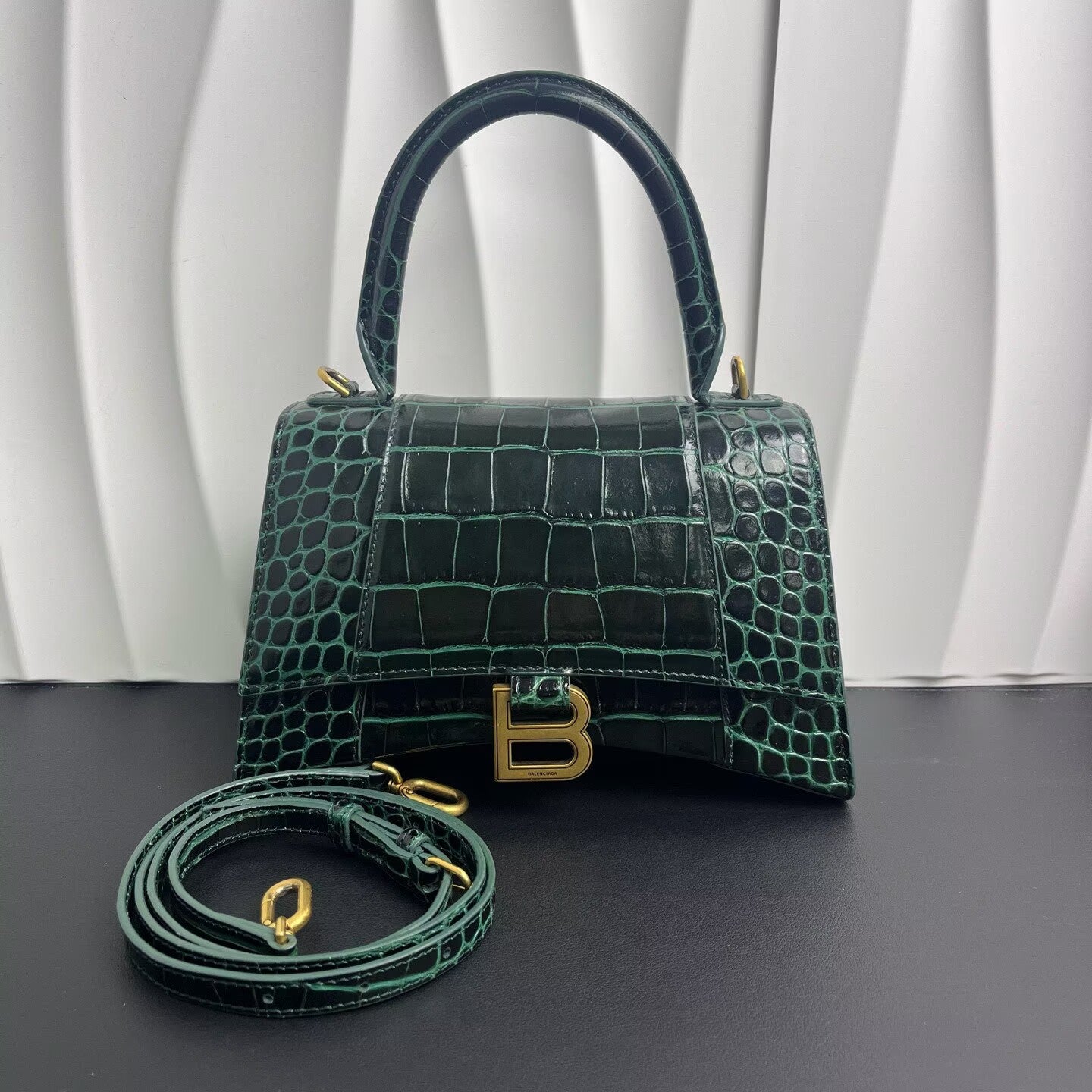 Balenciaga - Hourglass S - Crocodile-embossed calfskin leather - Emerald Green with Gold-Tone Hardware - (Small)