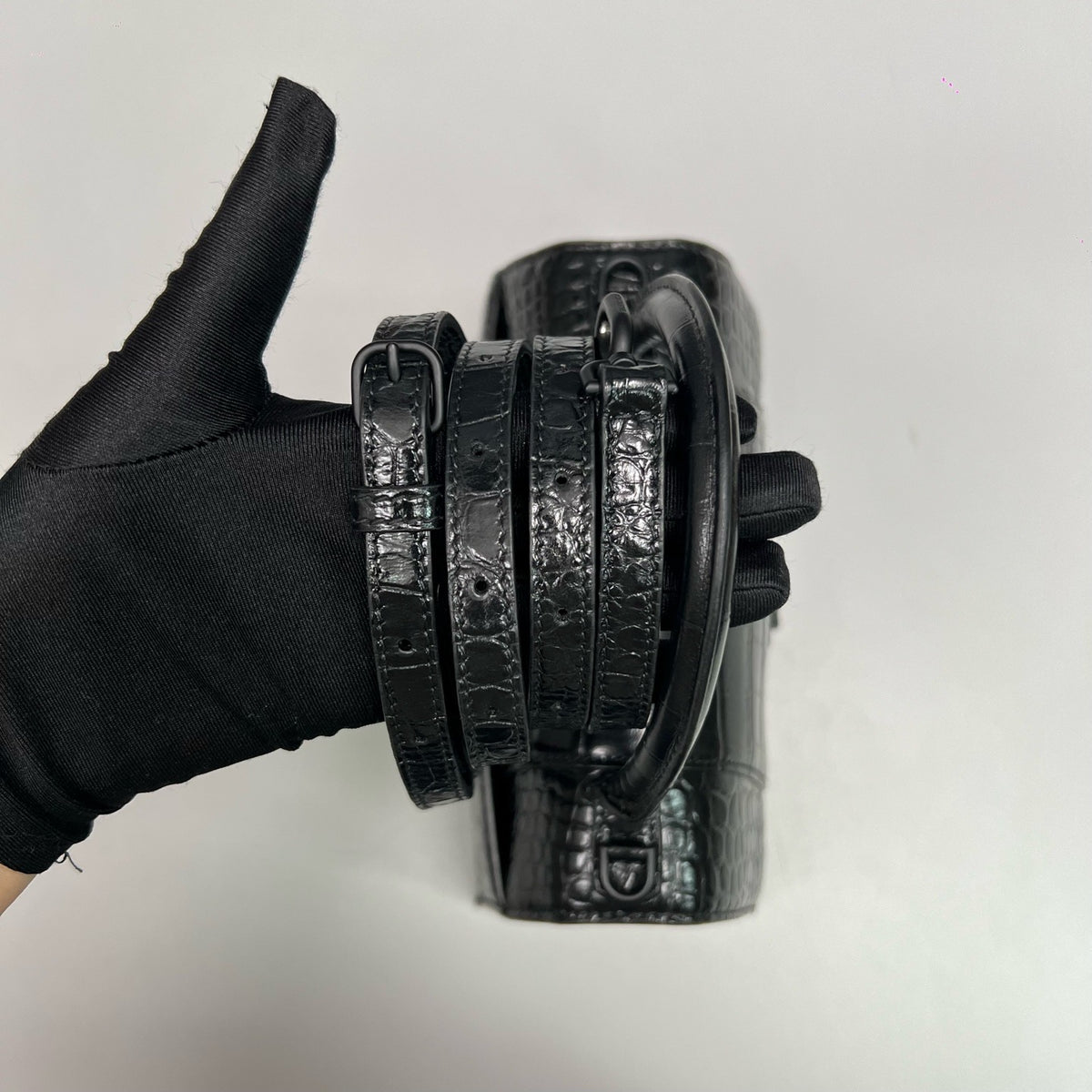 Balenciaga - Hourglass S - Leather - Black - (small)