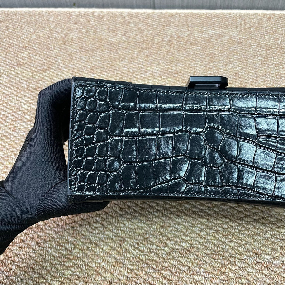 Balenciaga - Hourglass S - Leather - Black - (small)