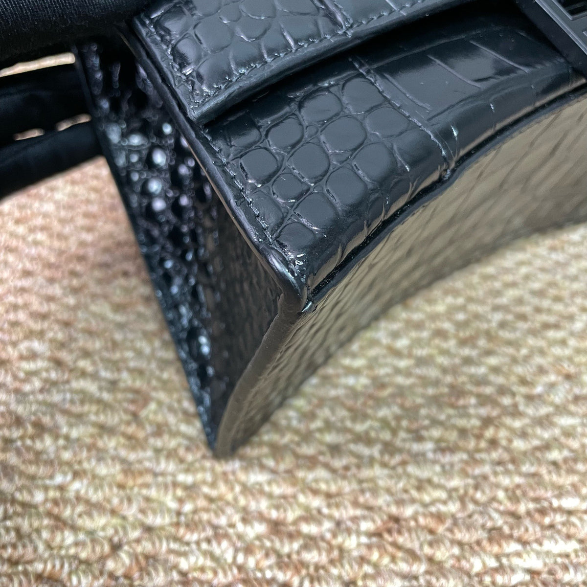 Balenciaga - Hourglass S - Leather - Black - (small)