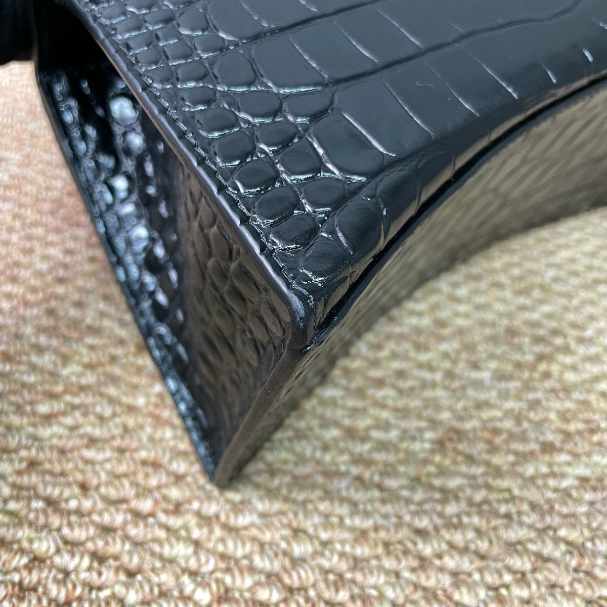 Balenciaga - Hourglass S - Leather - Black - (small)