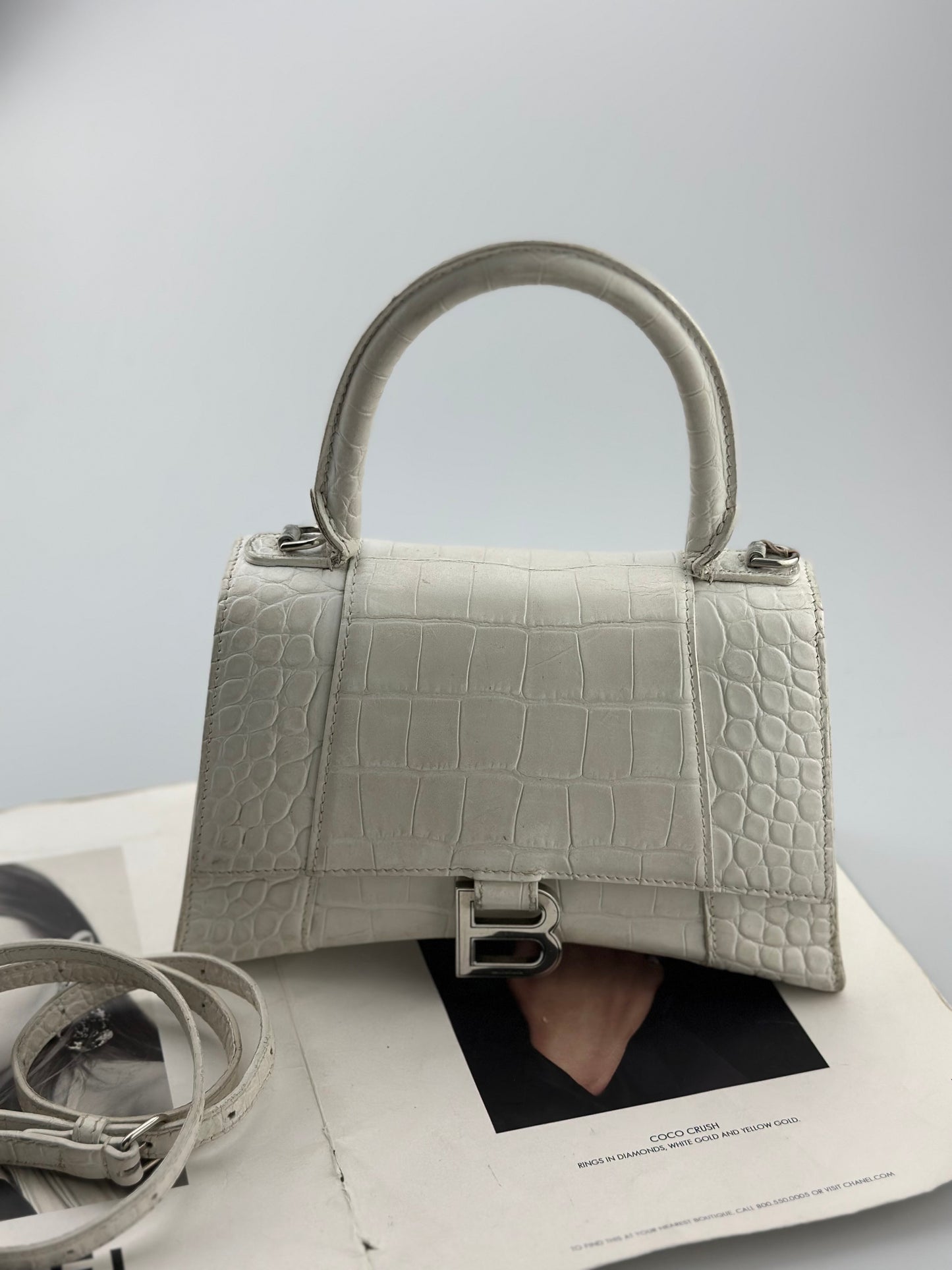 Balenciaga - Hourglass S - Leather with crocodile embossing - White - (small)