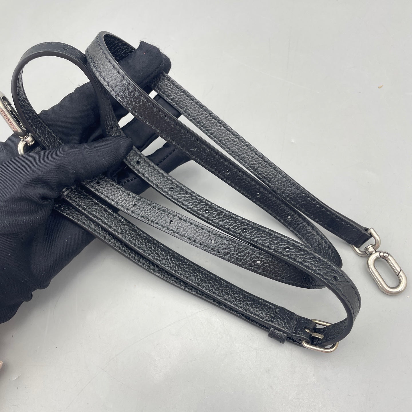 Balenciaga - Hourglass Top Handle Bag - Leather - Black - (small)