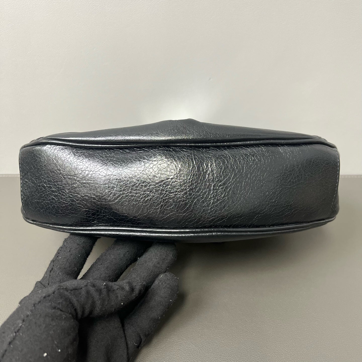 Balenciaga - Le Cagole - Leather - Black - (Small)