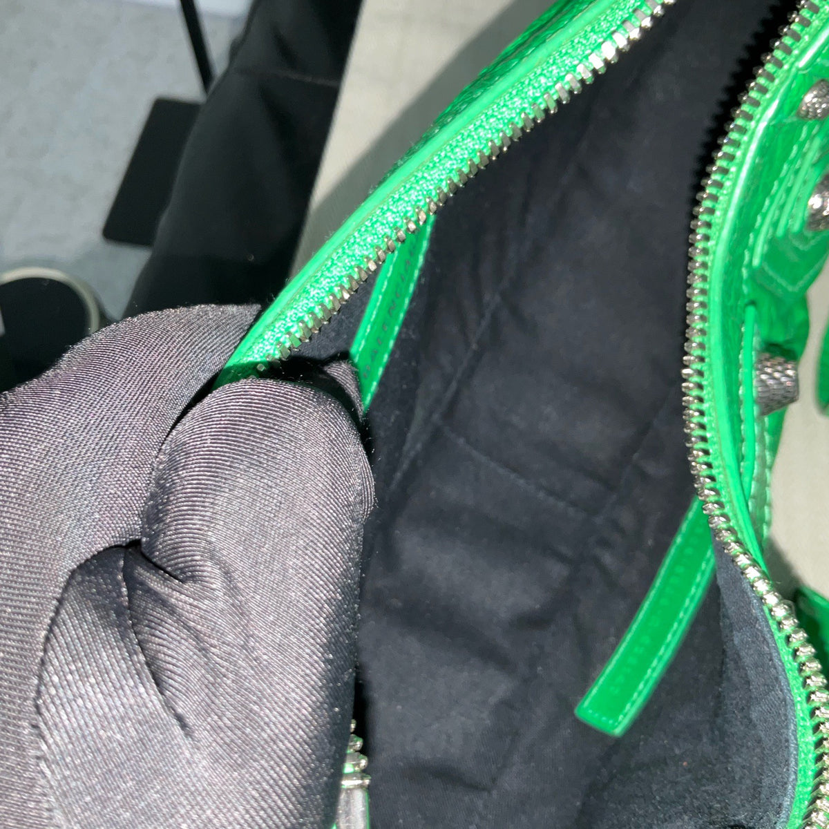 Balenciaga - Le Cagole - Leather - Green