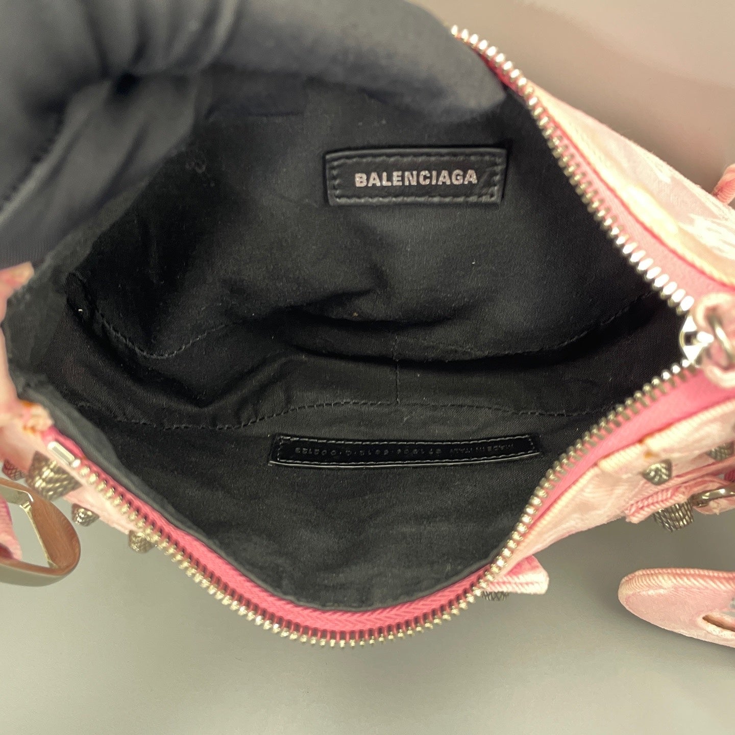Balenciaga - Le Cagole Mini Shoulder Bag - Denim - Pink with Aged Silver-Tone Hardware - (mini)