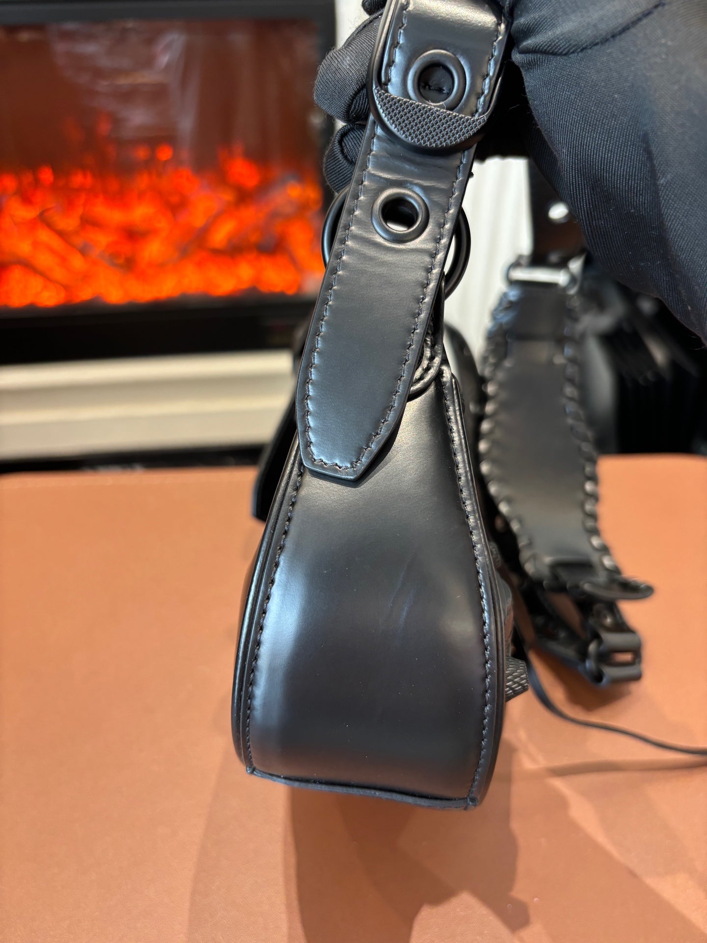 Balenciaga - Le Cagole XS Moon Bag - Leather - Black - (mini)