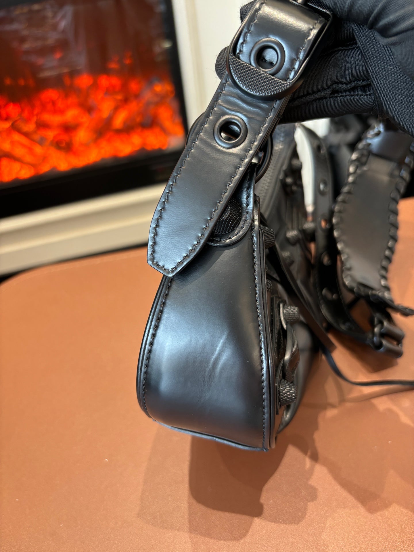 Balenciaga - Le Cagole XS Moon Bag - Leather - Black - (mini)