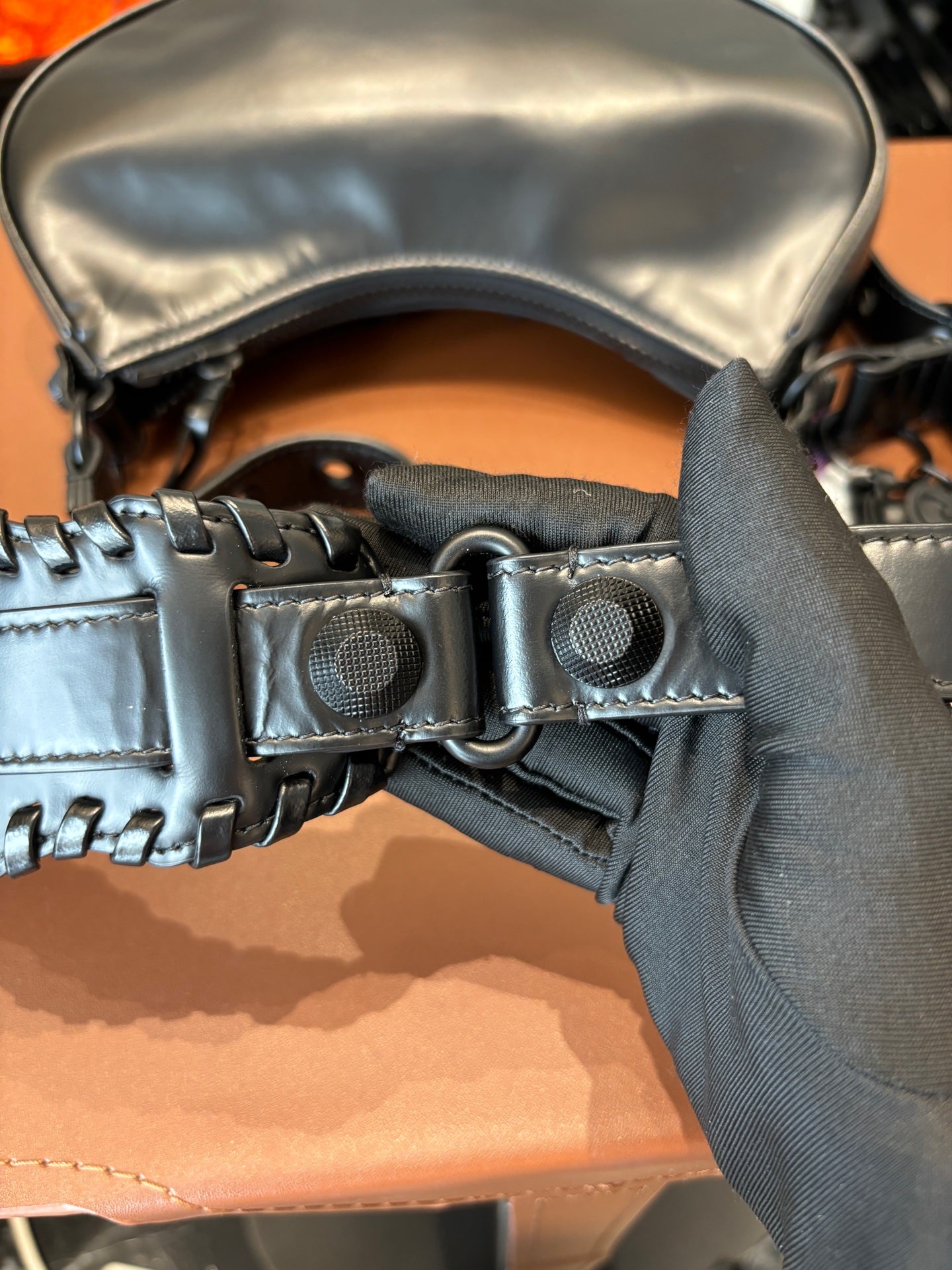 Balenciaga - Le Cagole XS Moon Bag - Leather - Black - (mini)