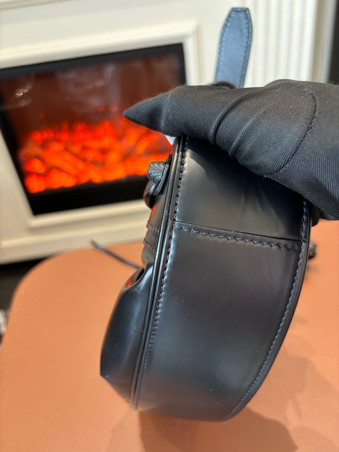 Balenciaga - Le Cagole XS Moon Bag - Leather - Black - (mini)
