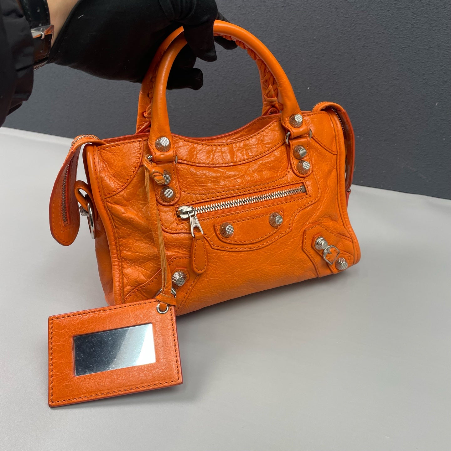 Balenciaga - Mini City - Distressed oil wax leather - Orange - (mini)