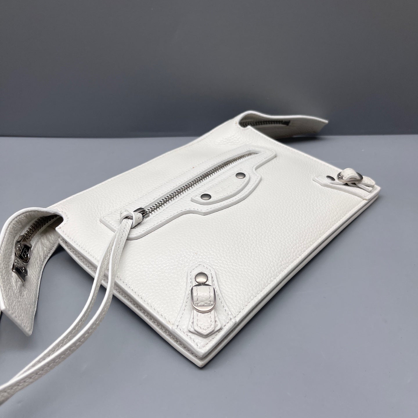 Balenciaga - Motorcycle Crossbody Pouch - Grained leather - White - (Mini)