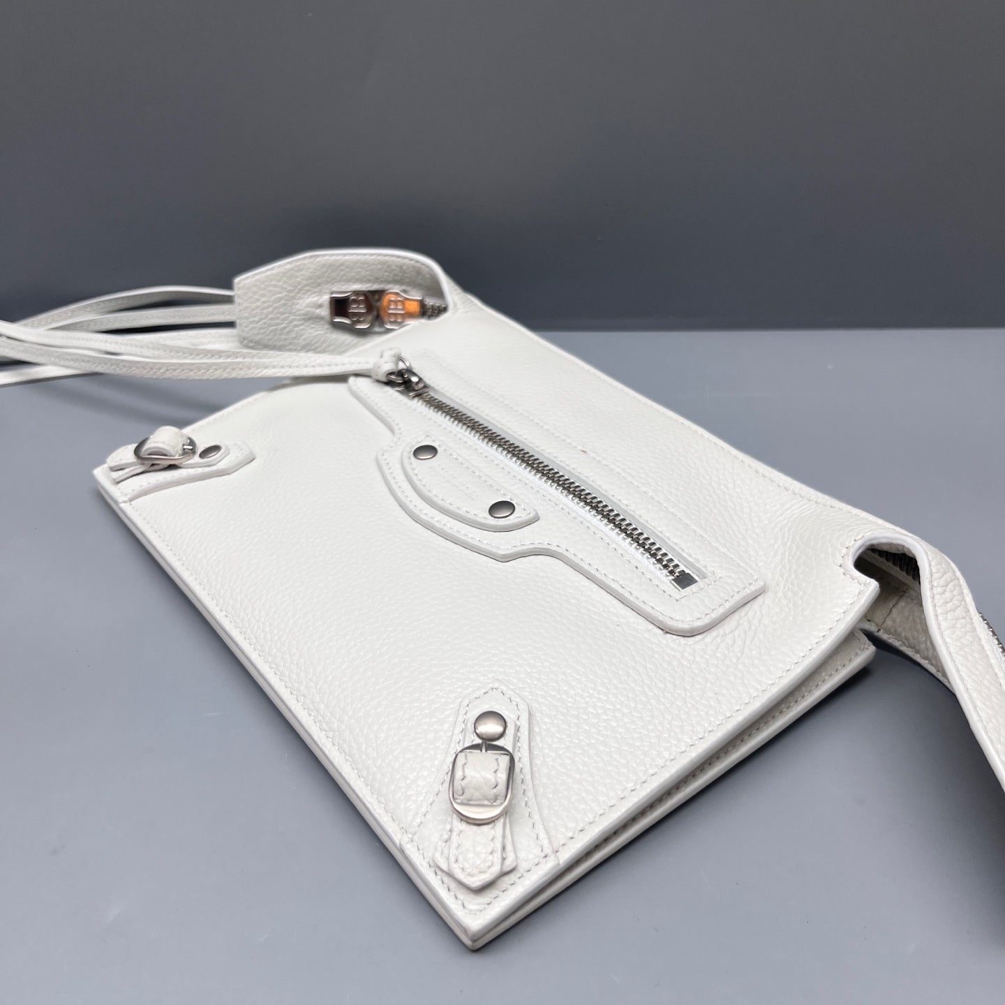 Balenciaga - Motorcycle Crossbody Pouch - Grained leather - White - (Mini)