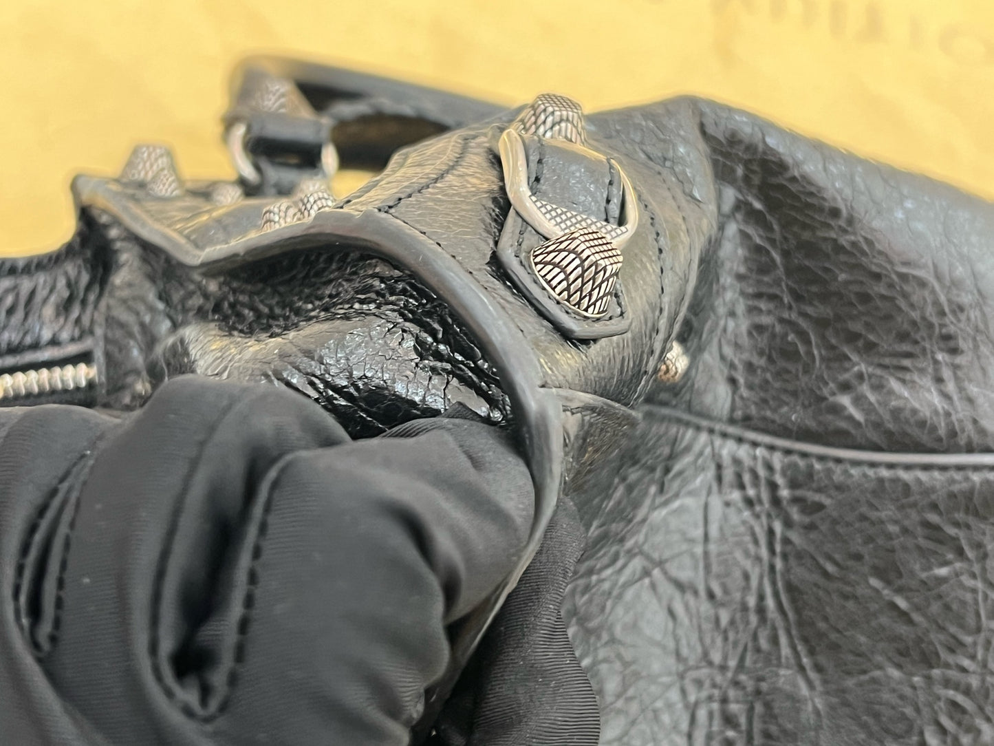 Balenciaga - Neo Cagole - Leather - Black - (Small)