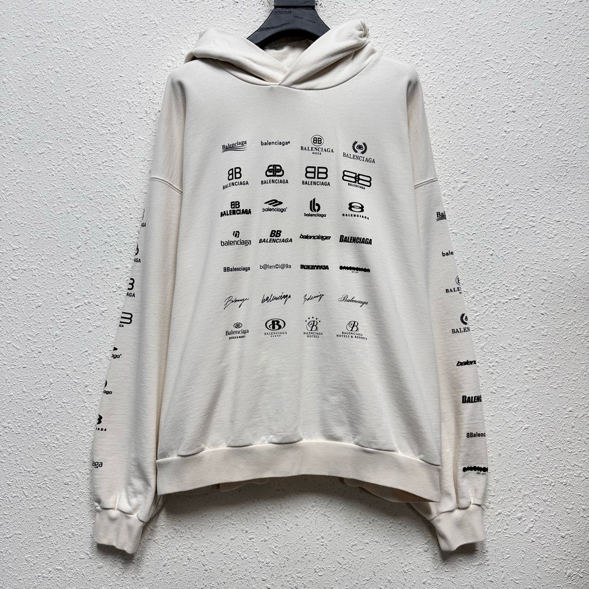 Balenciaga - Other - Cotton - Beige - (S)