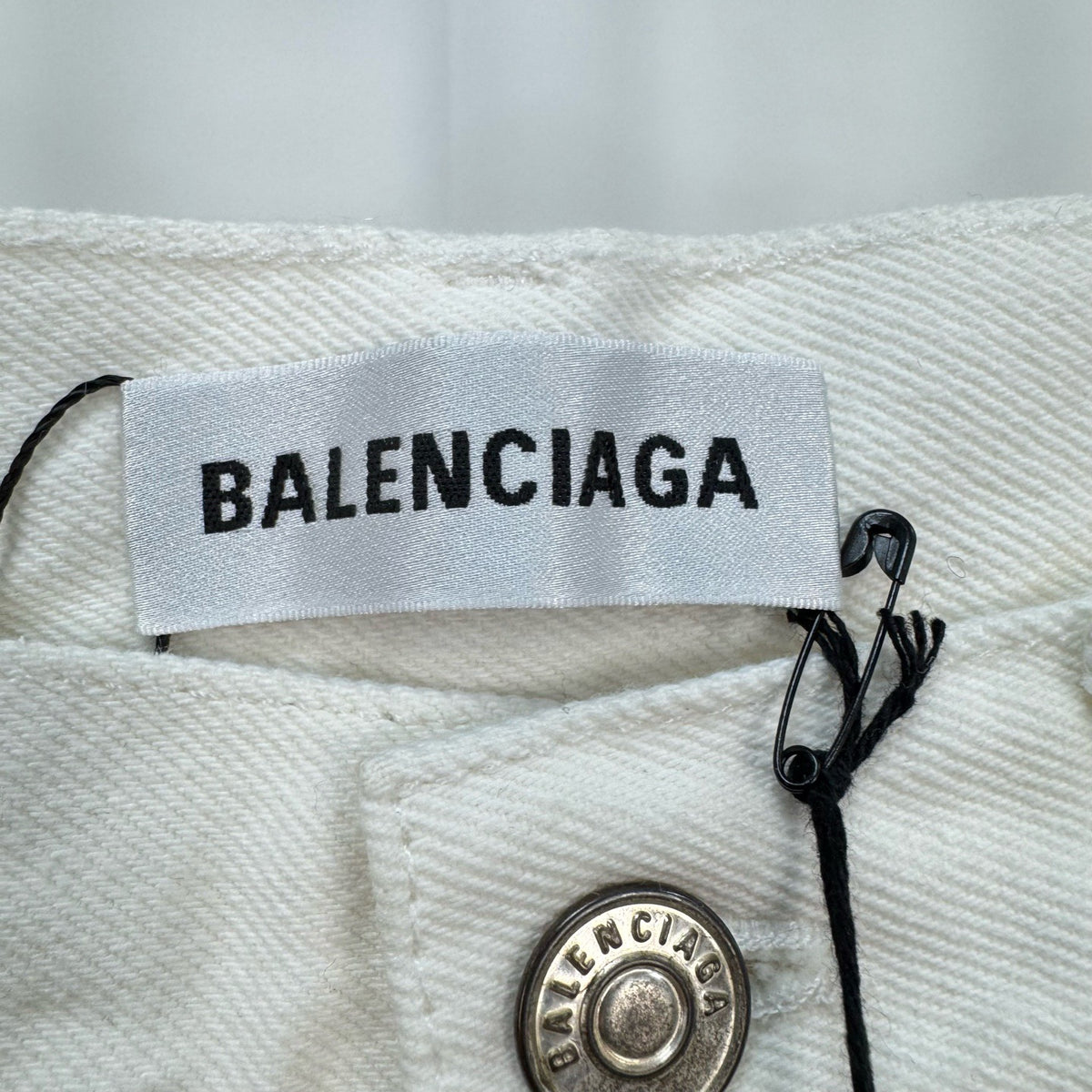 Balenciaga - Other - Denim - Jeans - White - (26)