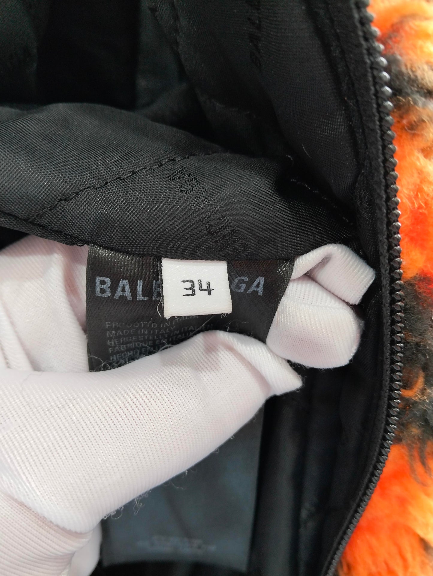 Balenciaga - Other - Faux fur - Multicolour - (34)