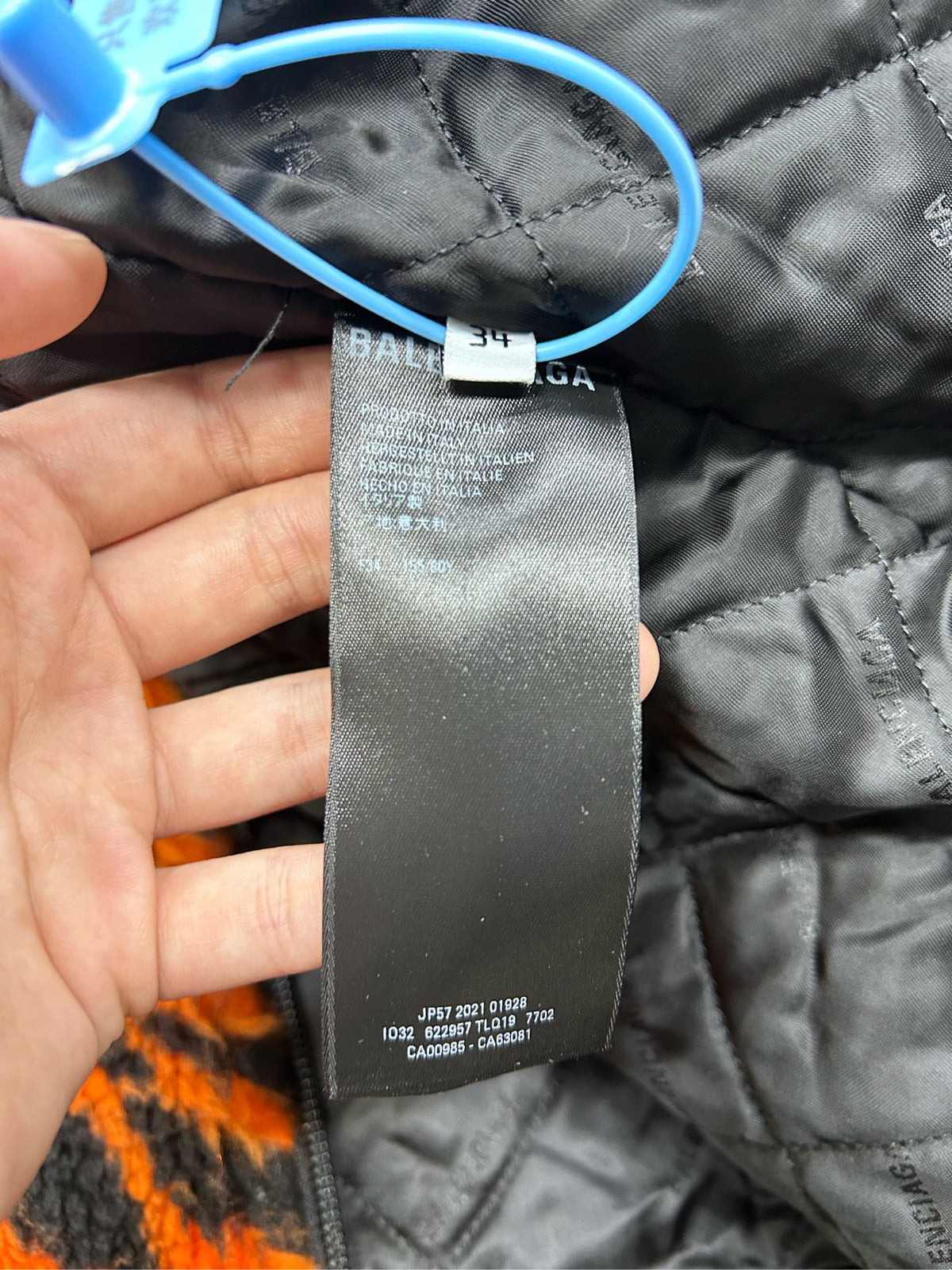 Balenciaga - Other - Faux fur - Orange - (34)
