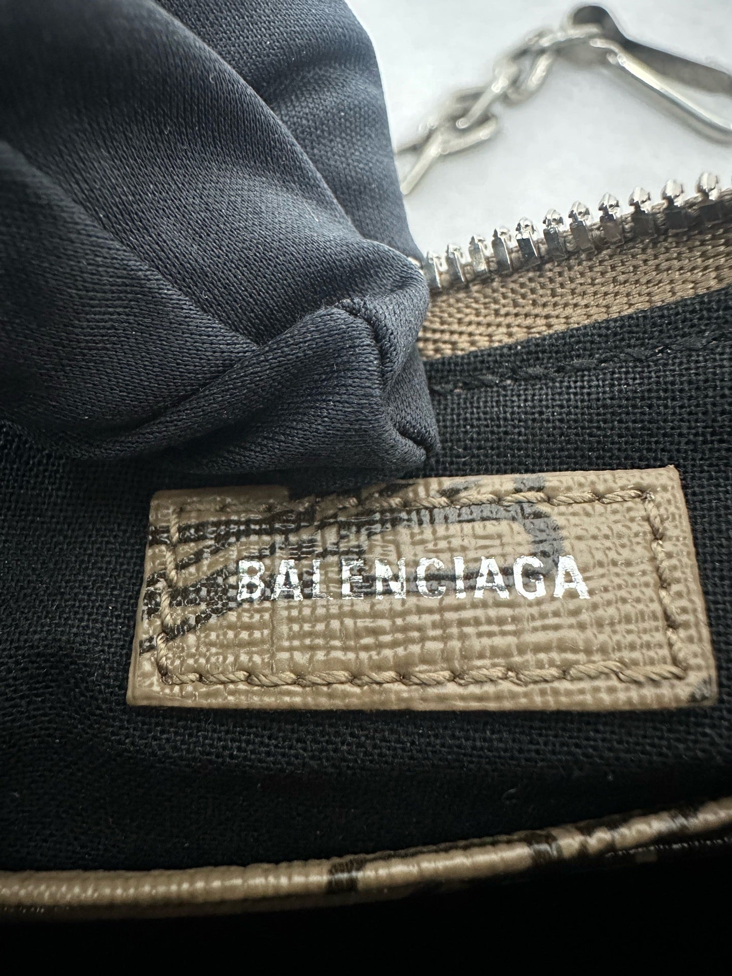 Balenciaga - Other - Leather - Beige - (mini)