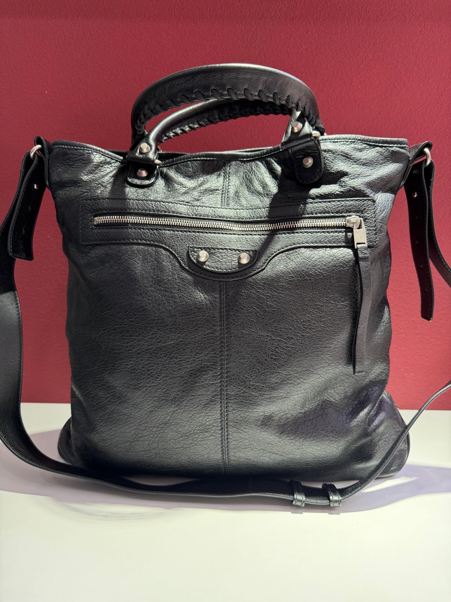 Balenciaga - Other - Leather - Black - (large)