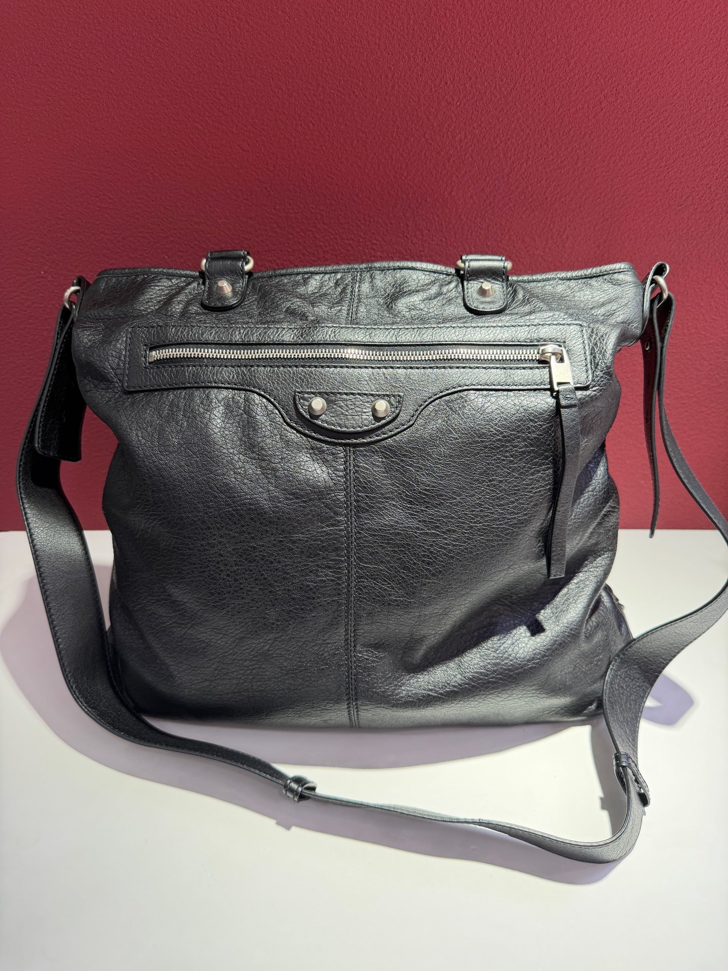Balenciaga - Other - Leather - Black - (large)