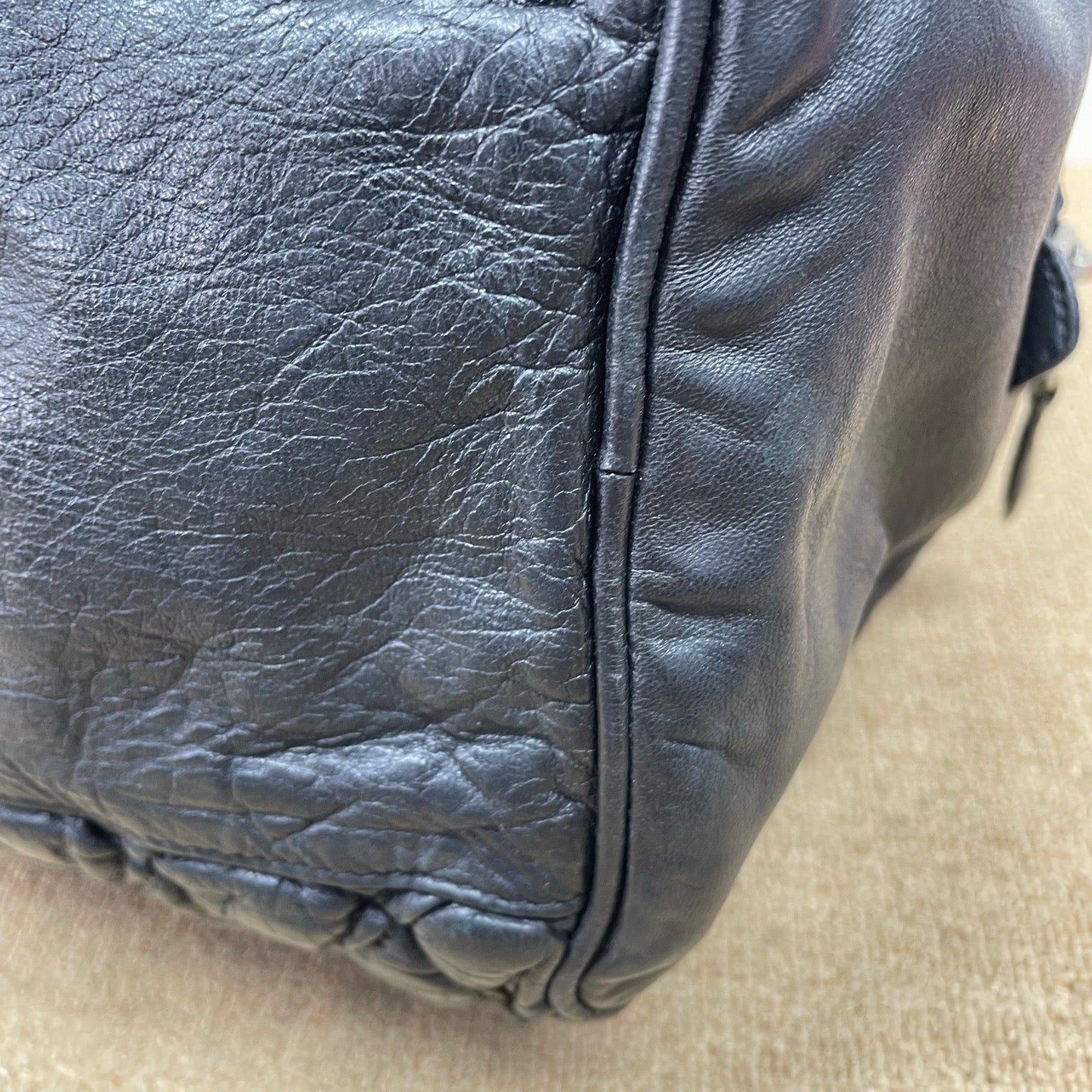 Balenciaga - Other - Leather - Black - (large)