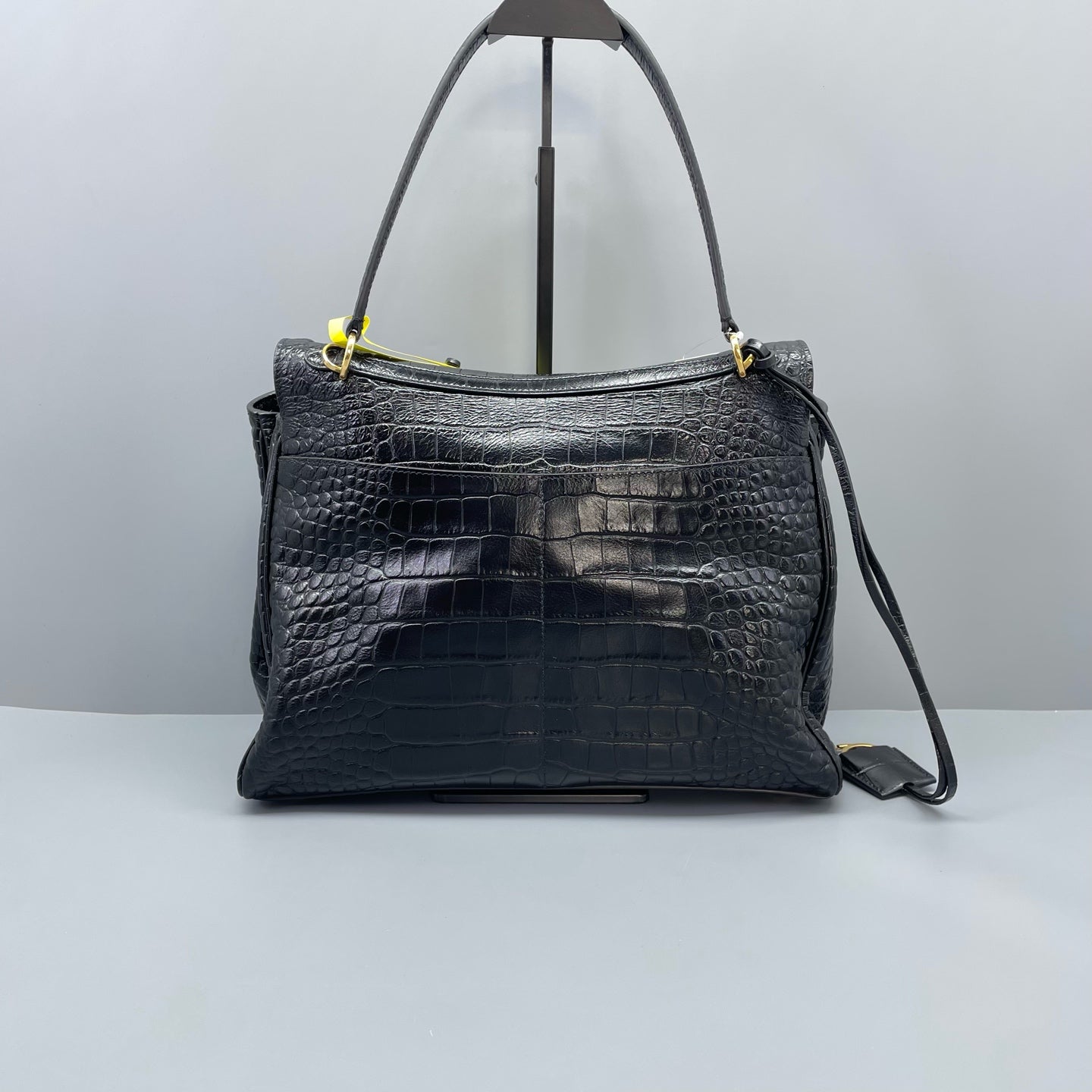 Balenciaga - Other - Leather - Black - (medium)