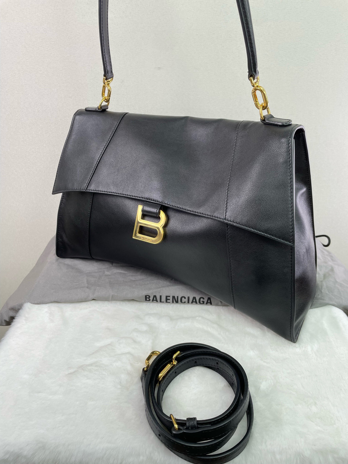 Balenciaga - Other - Leather - Black - (medium)