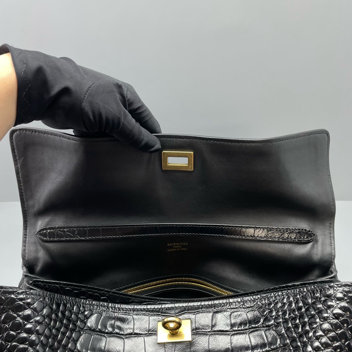 Balenciaga - Other - Leather - Black - (medium)
