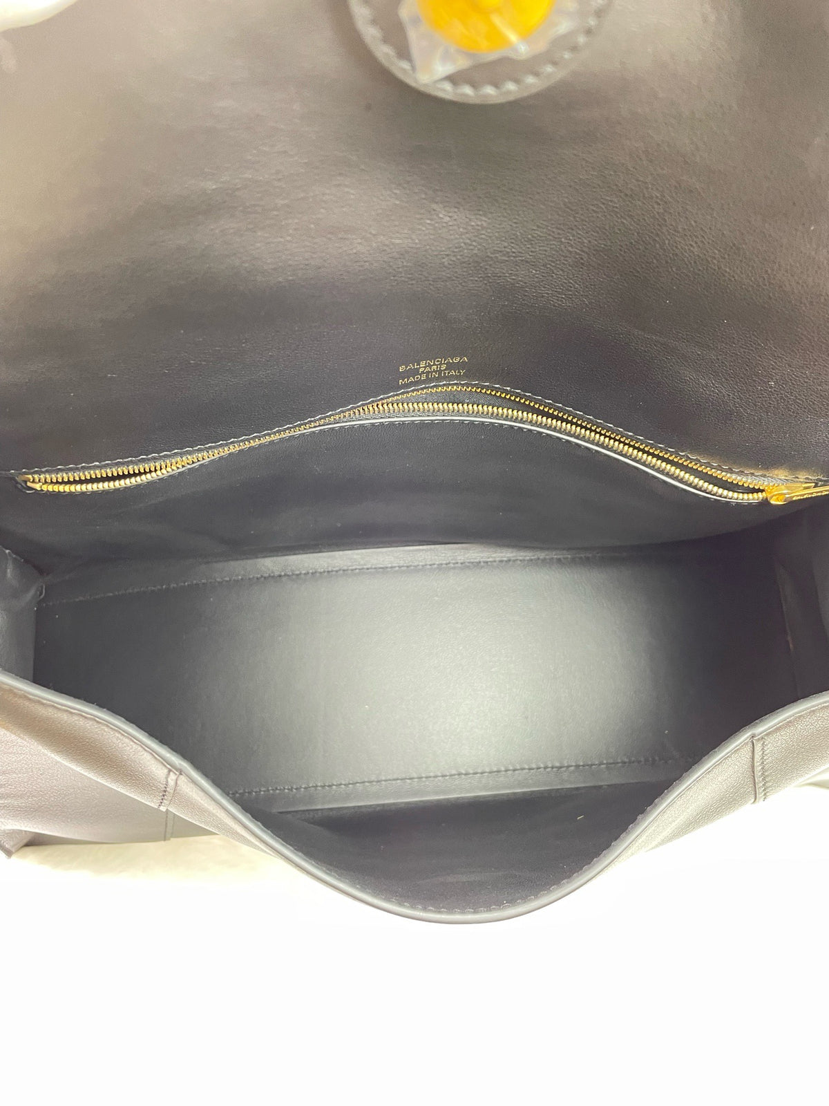 Balenciaga - Other - Leather - Black - (medium)