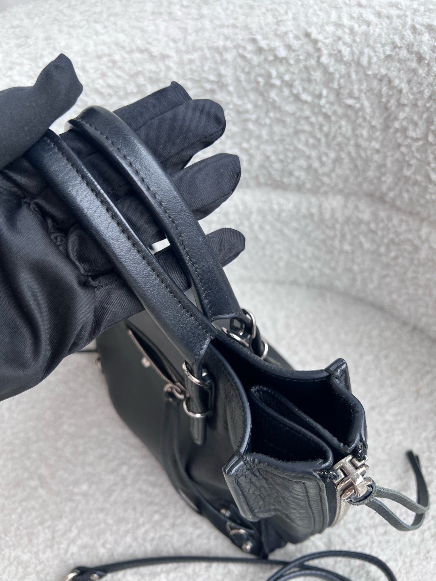 Balenciaga - Other - Leather - Black - (small)