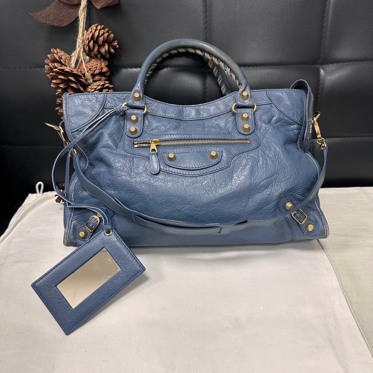 Balenciaga - Other - Leather - Blue - (medium)