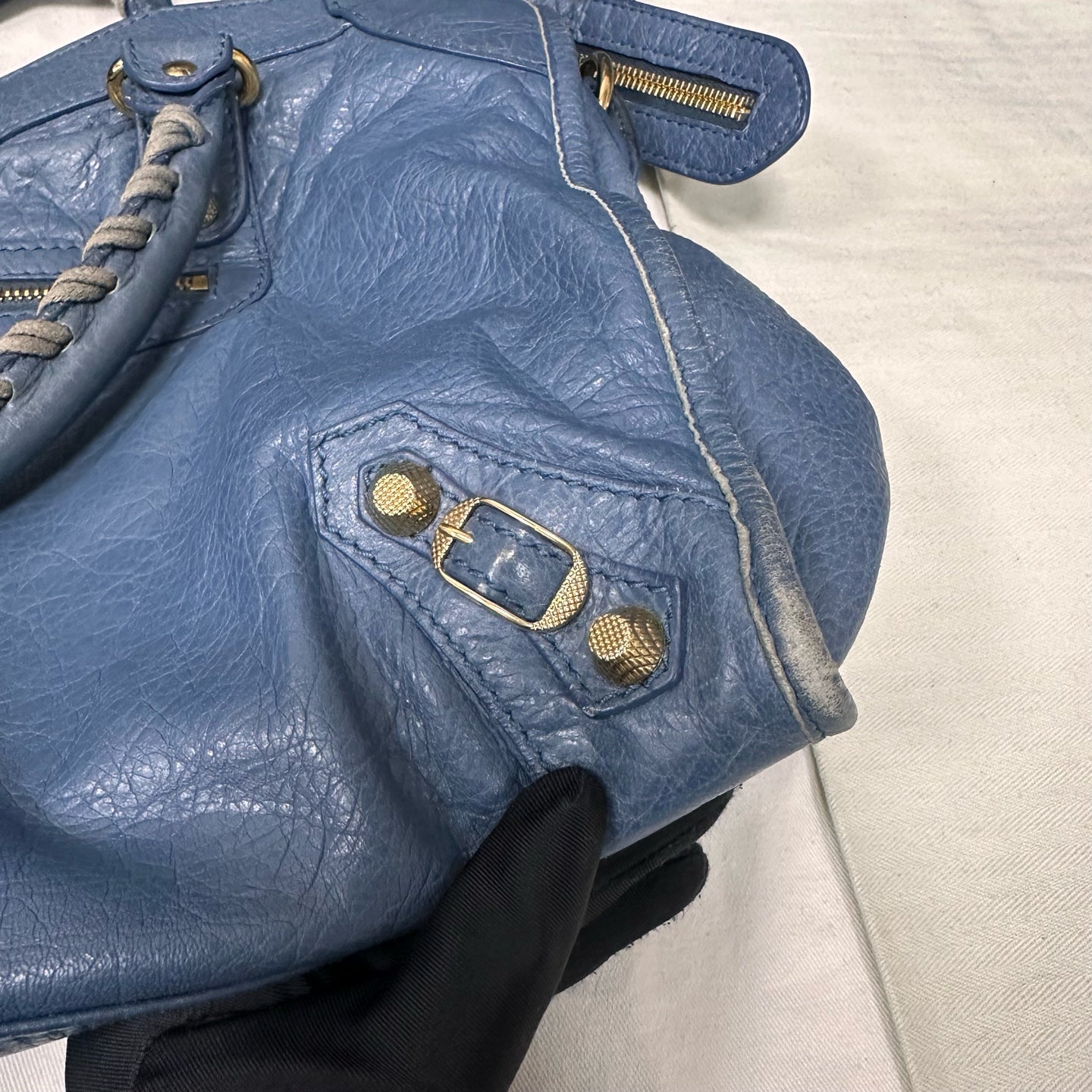 Balenciaga - Other - Leather - Blue - (medium)
