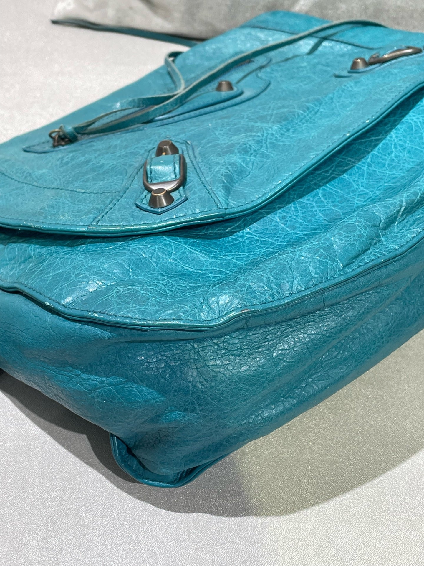 Balenciaga - Other - Leather - Blue - (medium)