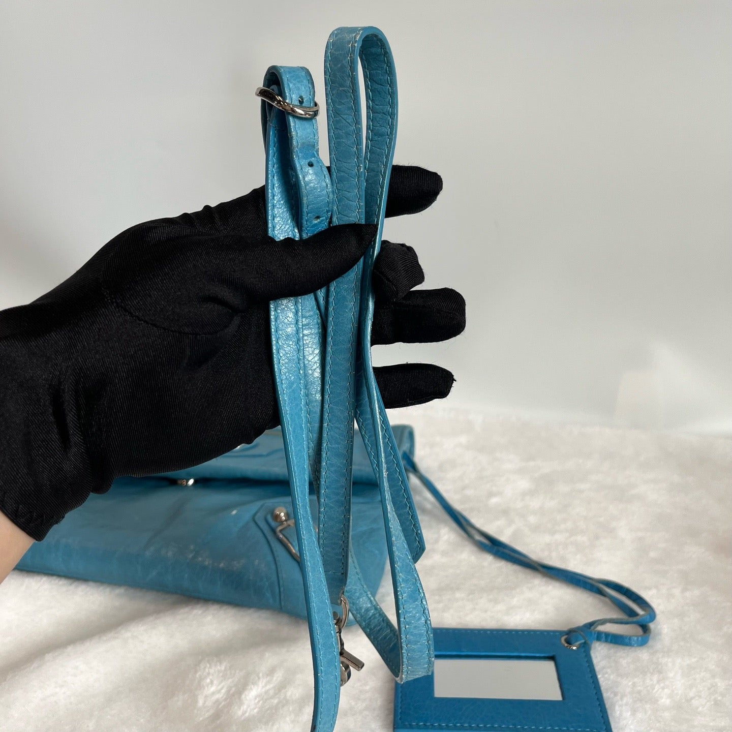 Balenciaga - Other - Leather - Blue - (medium)