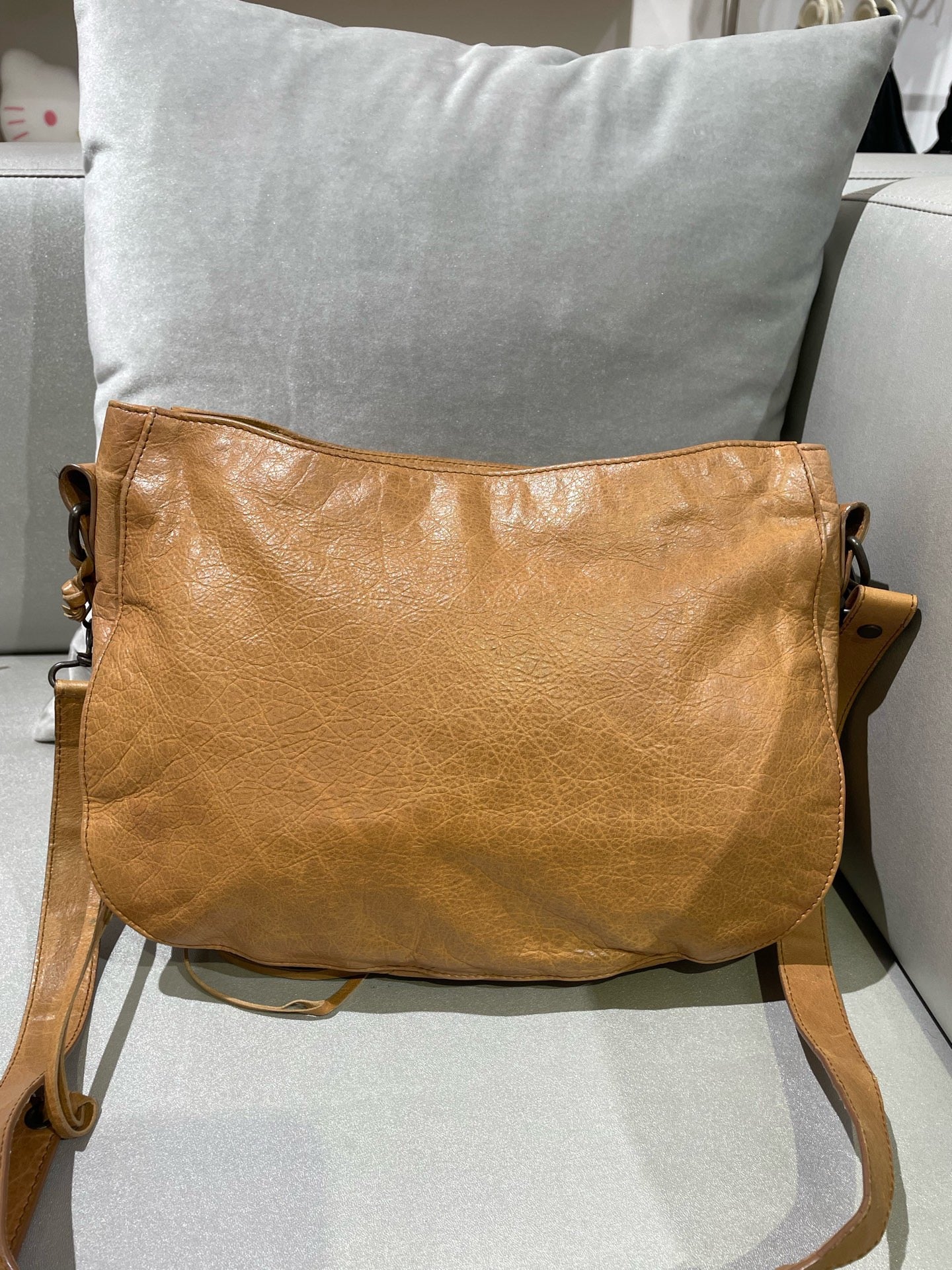 Balenciaga - Other - Leather - Camel - (medium)