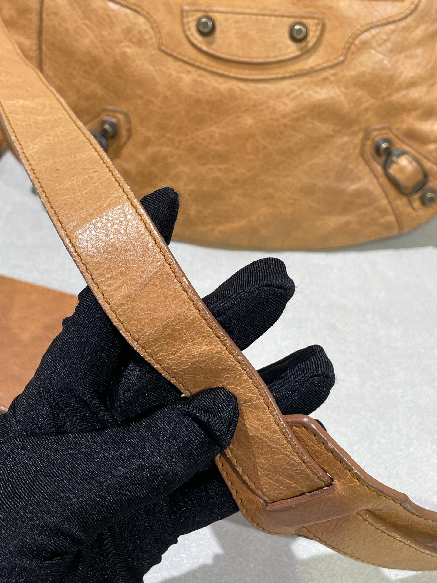 Balenciaga - Other - Leather - Camel - (medium)