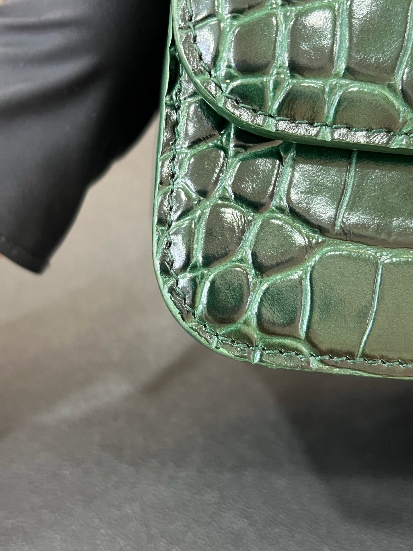 Balenciaga - Other - Leather - Green - (small)