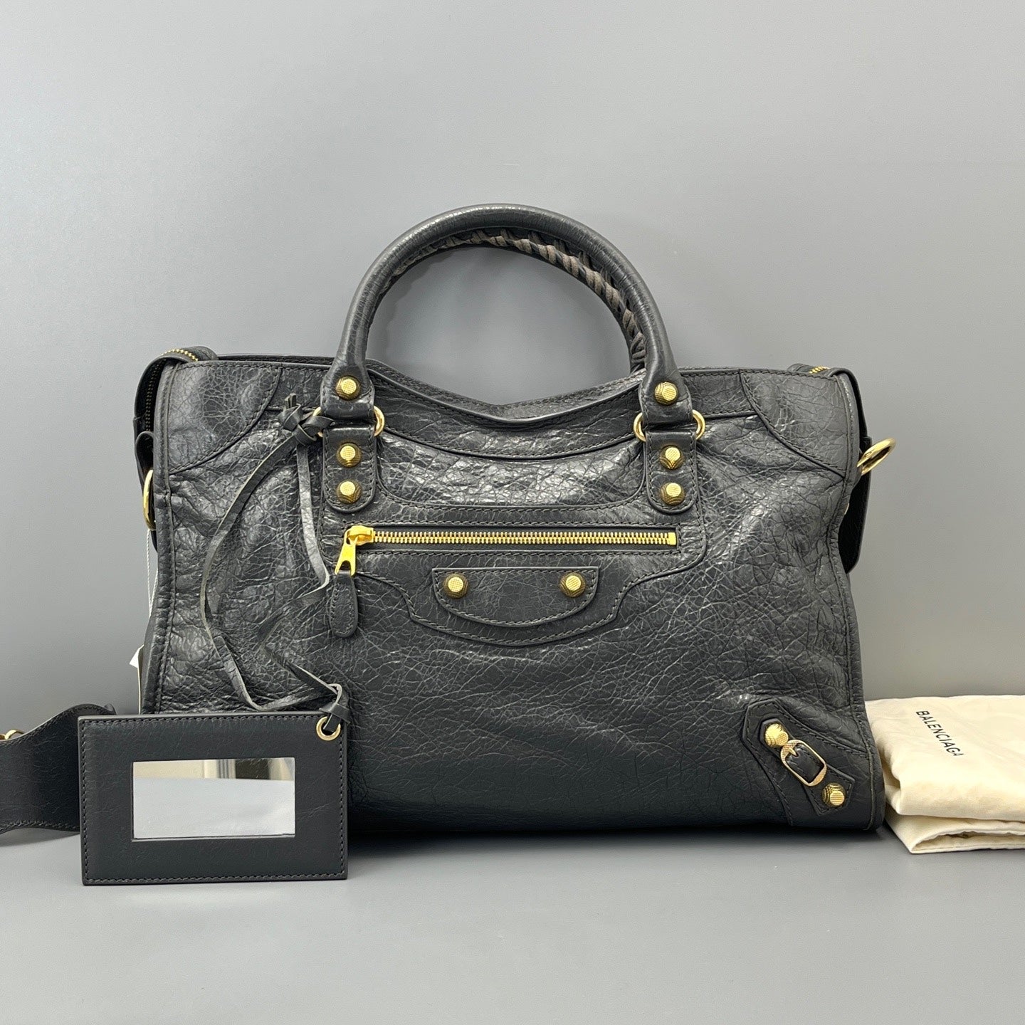 Balenciaga - Other - Leather - Grey - (large)