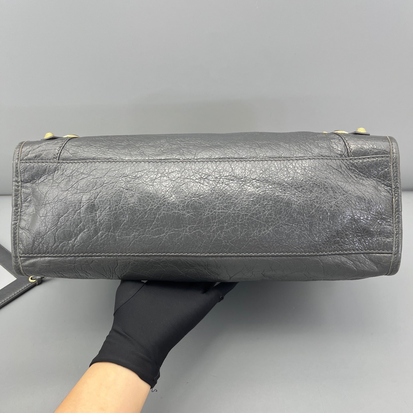 Balenciaga - Other - Leather - Grey - (large)
