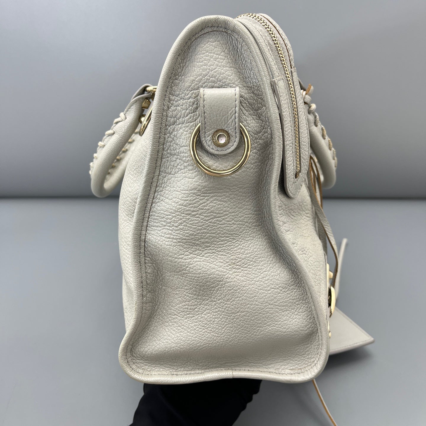 Balenciaga - Other - Leather - Grey - (large)