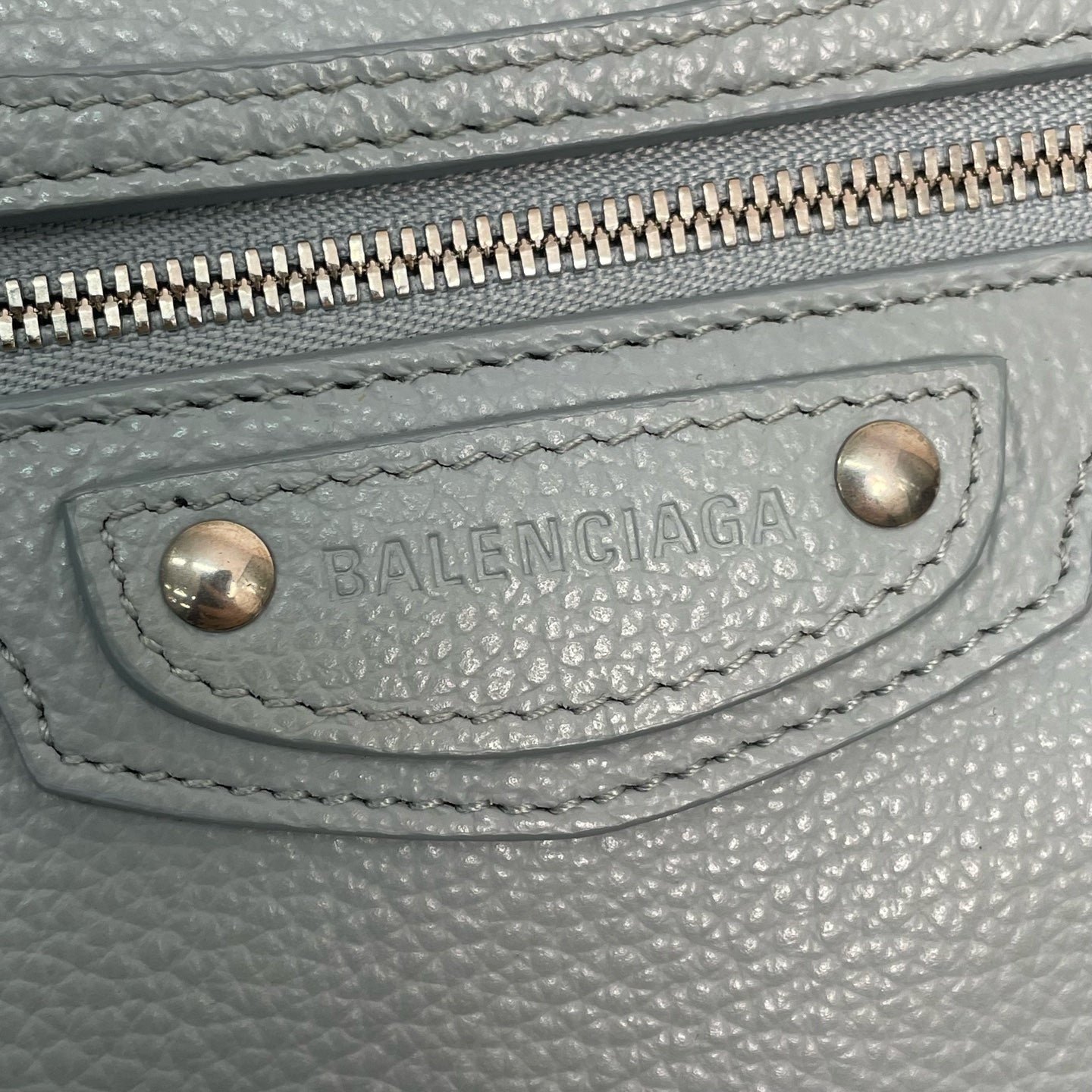 Balenciaga - Other - Leather - Grey - (small)