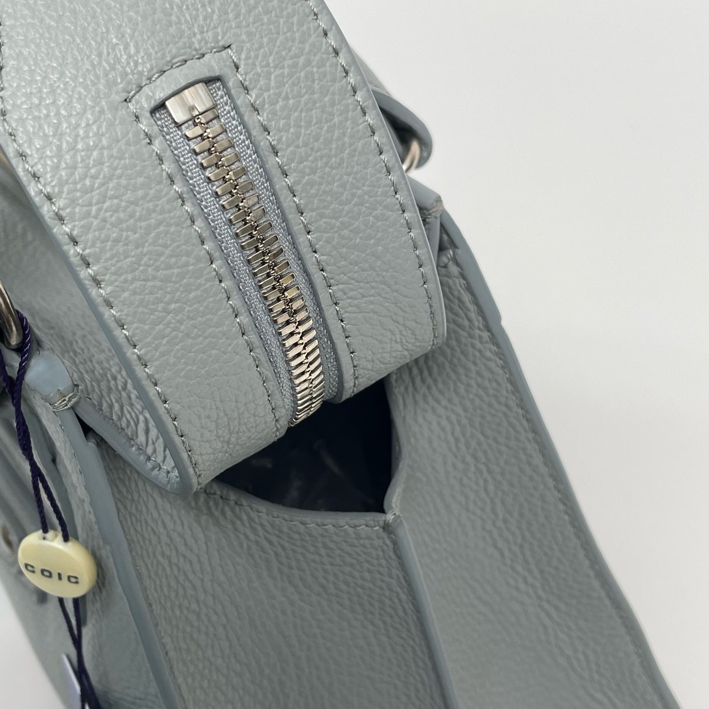 Balenciaga - Other - Leather - Grey - (small)